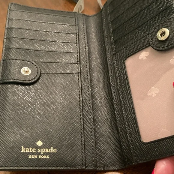 Kate Spade Laurel Way Stacy Wallet EUC - Picture 5 of 13